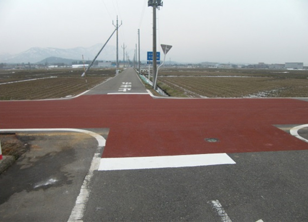 区画線施工(カラー塗装)のイメージ画像 区画線施工(カラー塗装)のイメージ画像